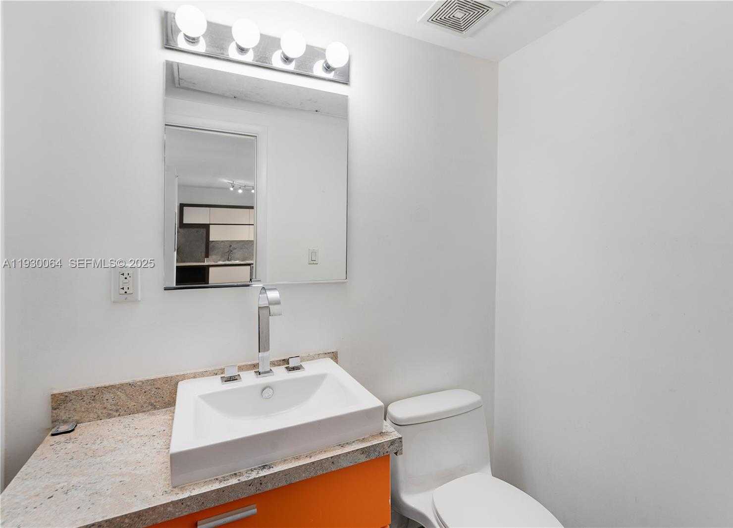 Small Image of 435 21ST ST #212, Miami Beach Number 10