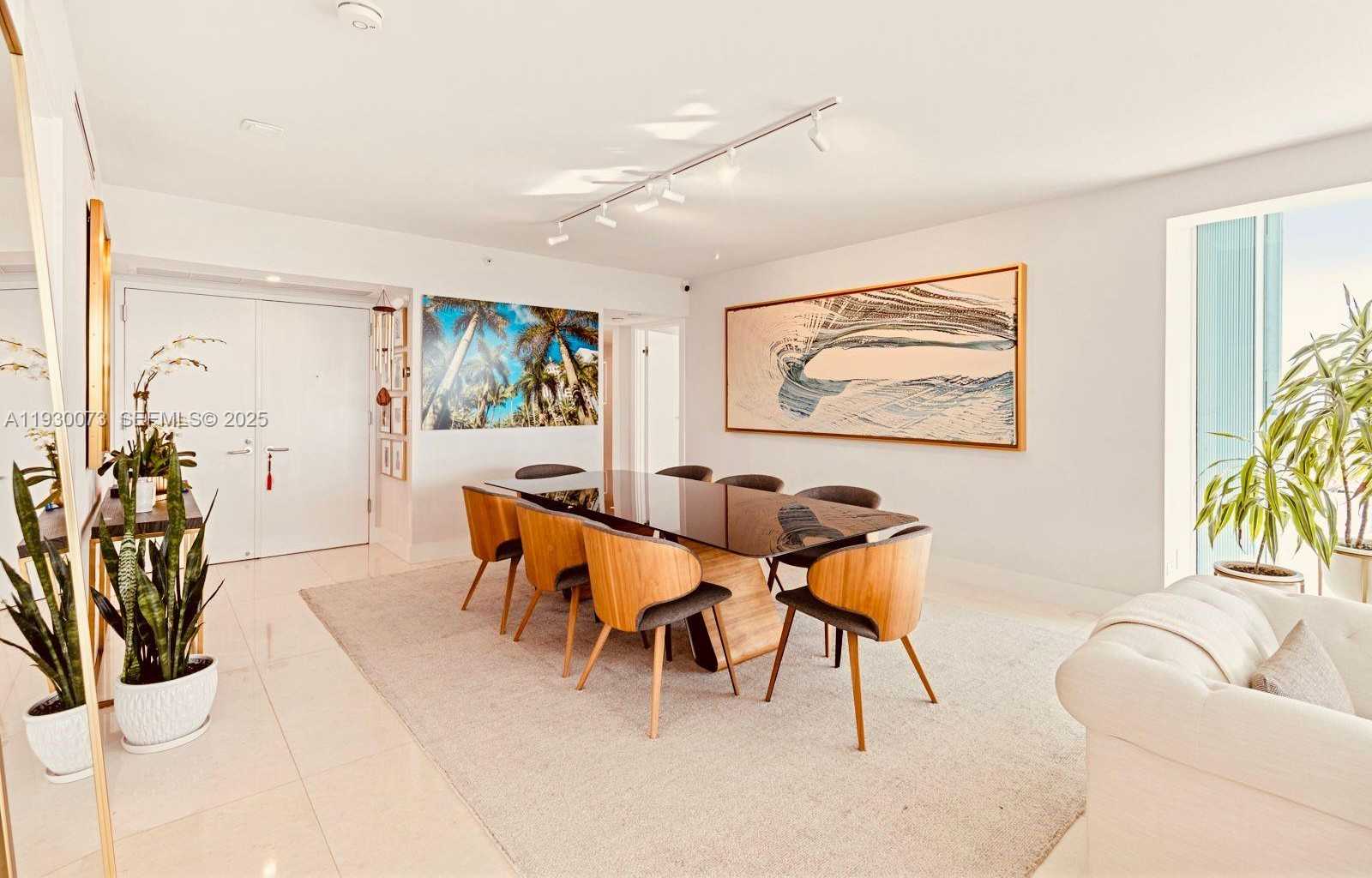 Imagen de Pequeño Objeto