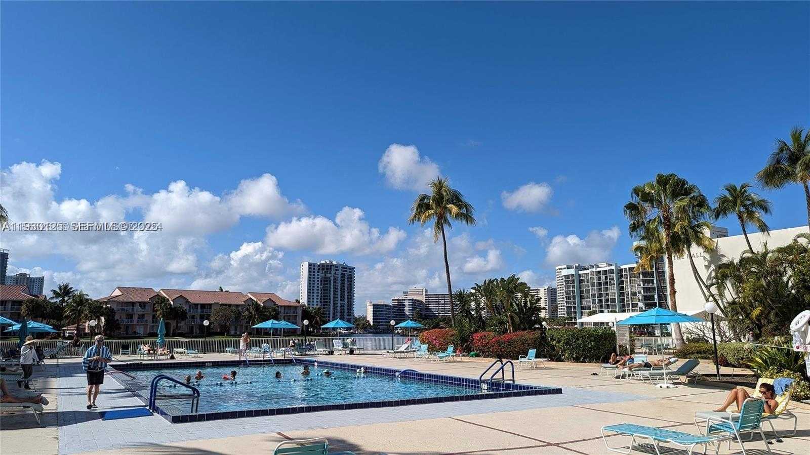 Imagen de Pequeño Objeto