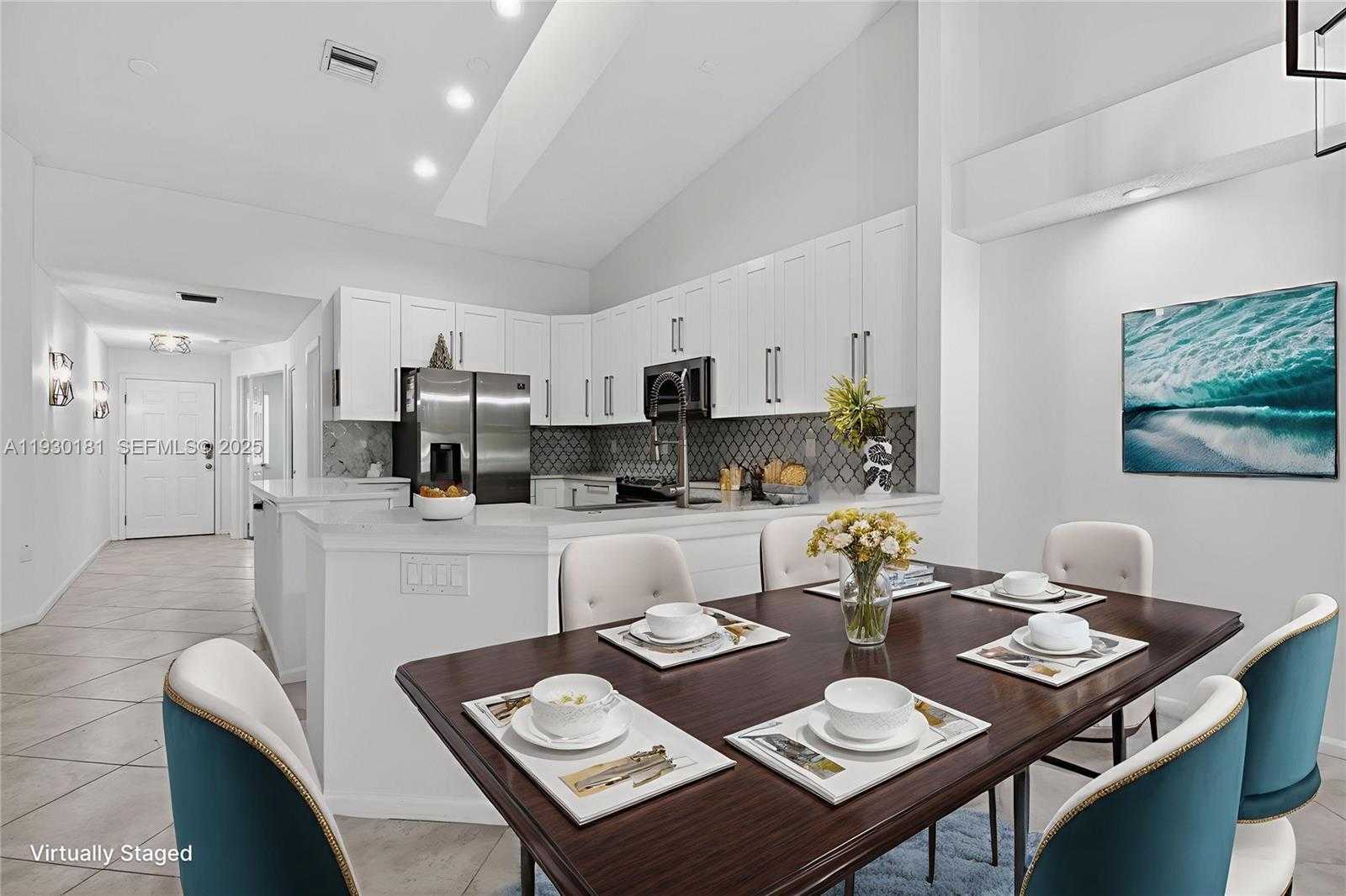 Small Image of 7440 PINEWALK DR S, Margate Number 18