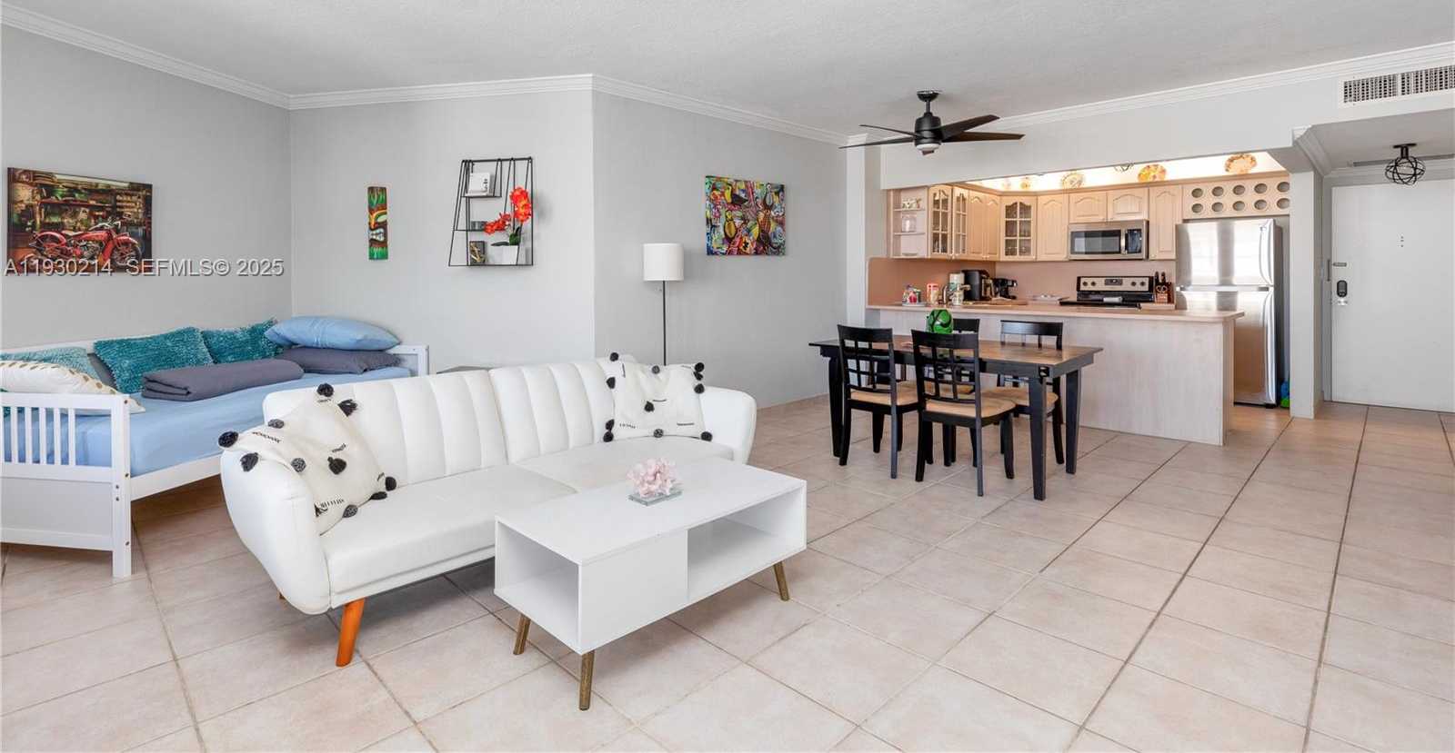 Imagen de Pequeño Objeto