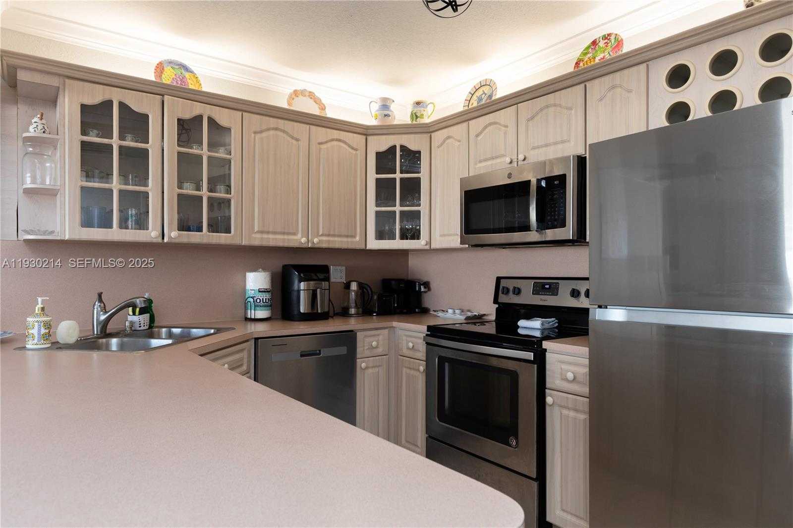 Imagen de Pequeño Objeto