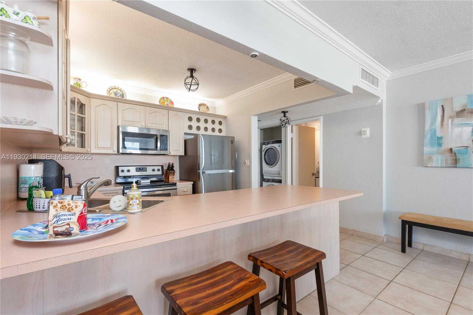 Imagen de Pequeño Objeto