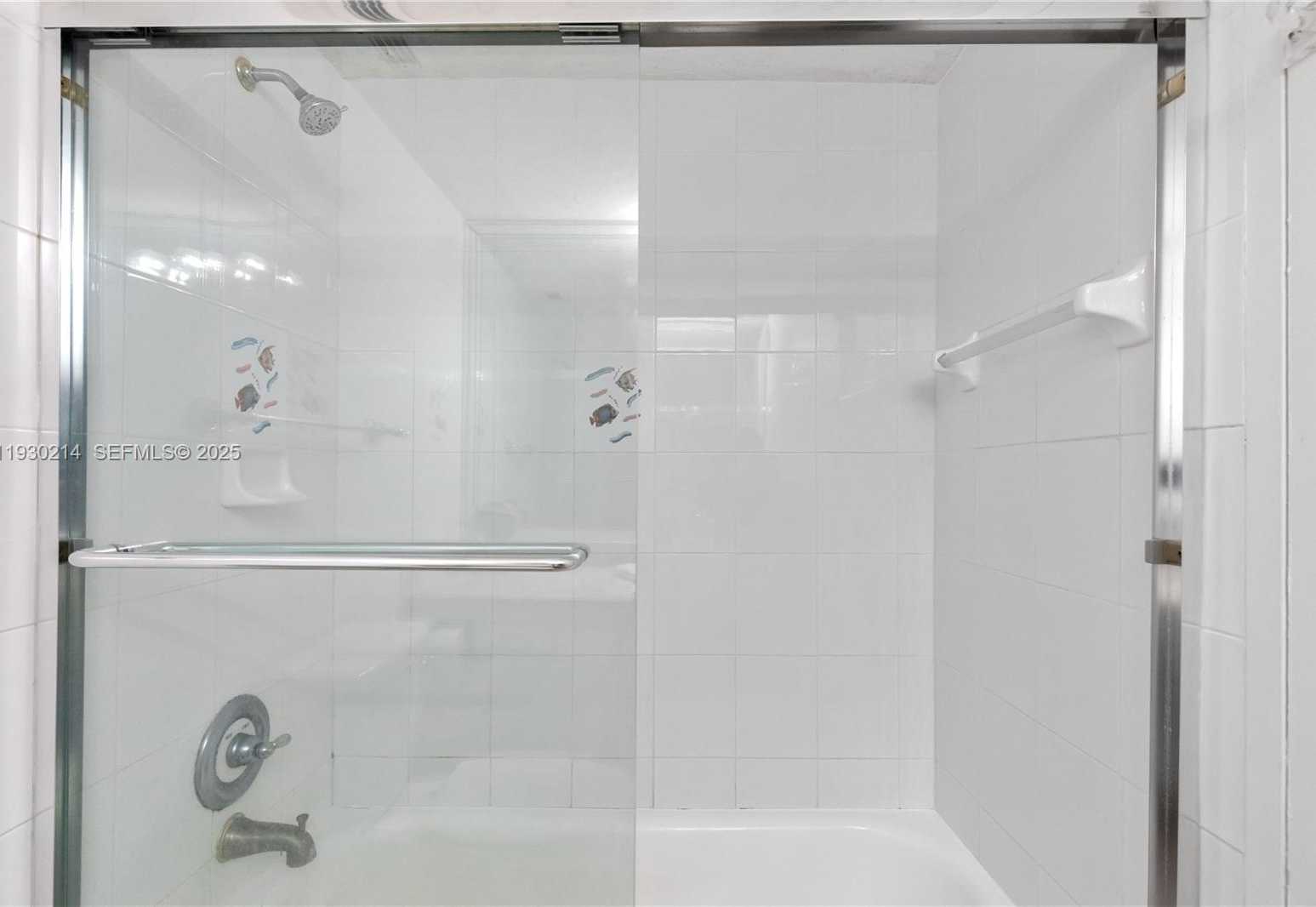 Imagen de Pequeño Objeto