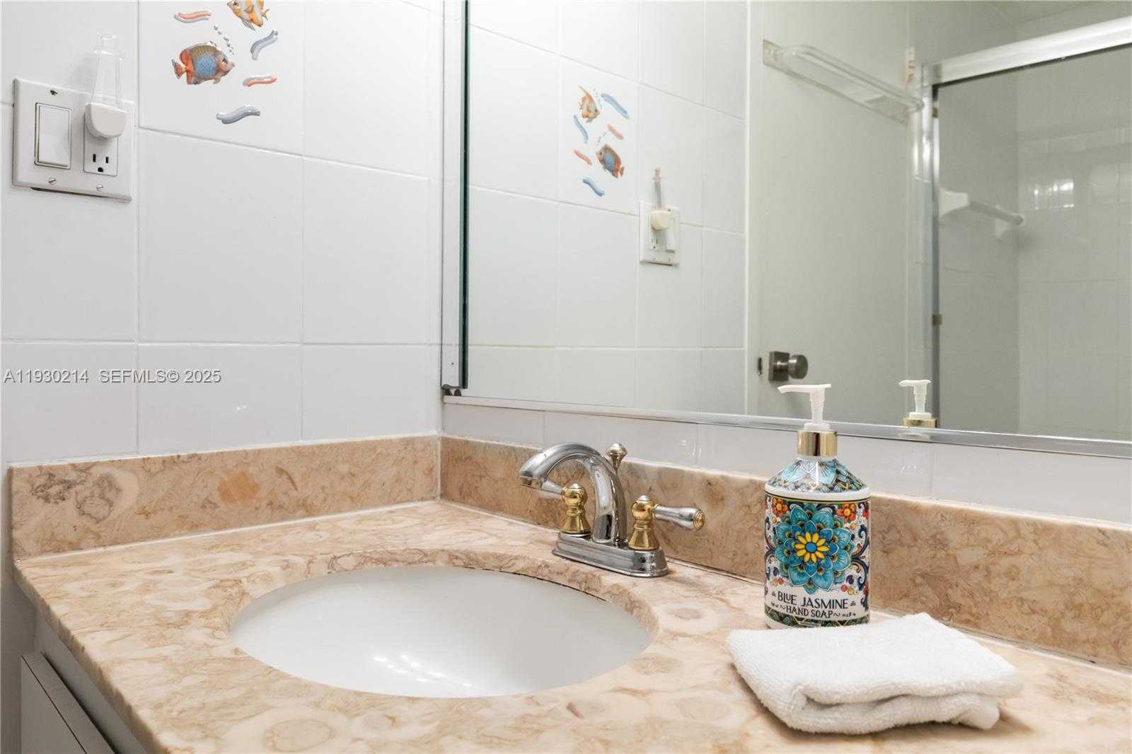 Imagen de Pequeño Objeto