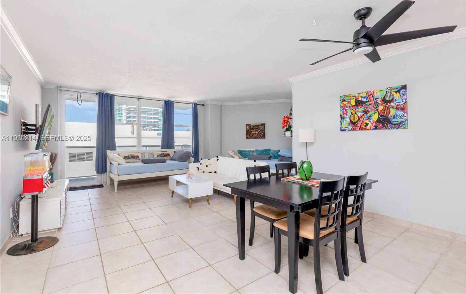 Imagen de Pequeño Objeto