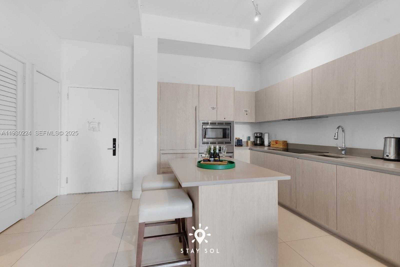 Small Image of 4111 SOUTH OCEAN DR #303, Hollywood Number 4