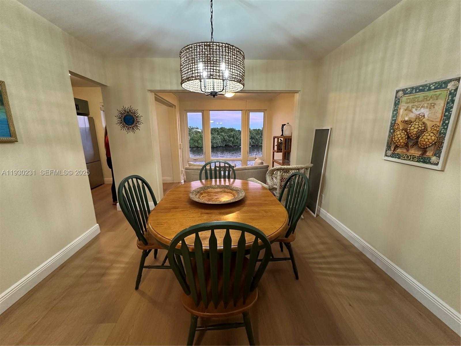 Small Image of 7 COLONIAL CLUB DR #302, Boynton Beach Number 5