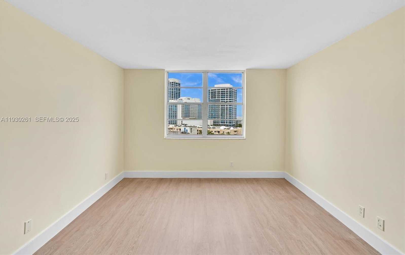 Small Image of 6770 INDIAN CREEK DR #10B, Miami Beach Number 12