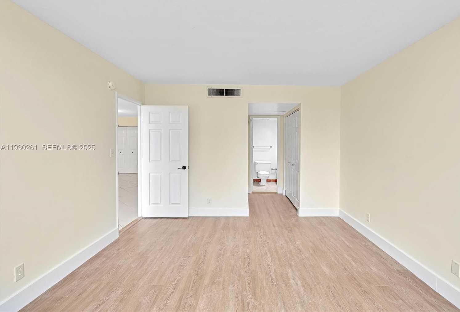 Small Image of 6770 INDIAN CREEK DR #10B, Miami Beach Number 13