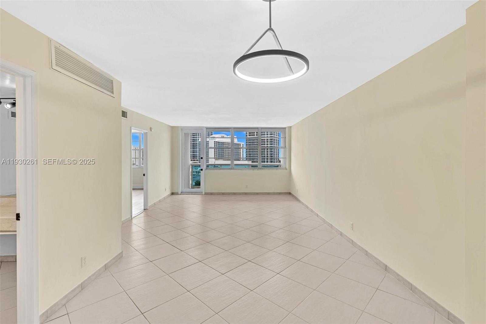 Small Image of 6770 INDIAN CREEK DR #10B, Miami Beach Number 3