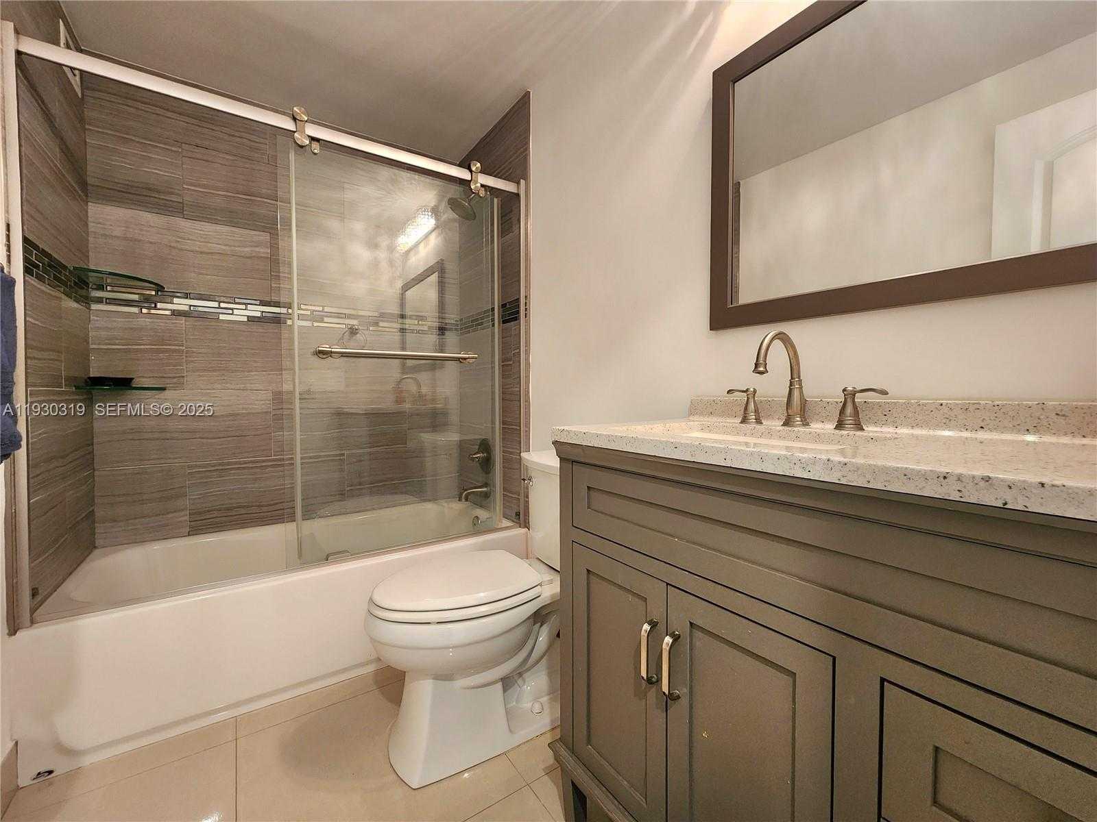 Imagen de Pequeño Objeto