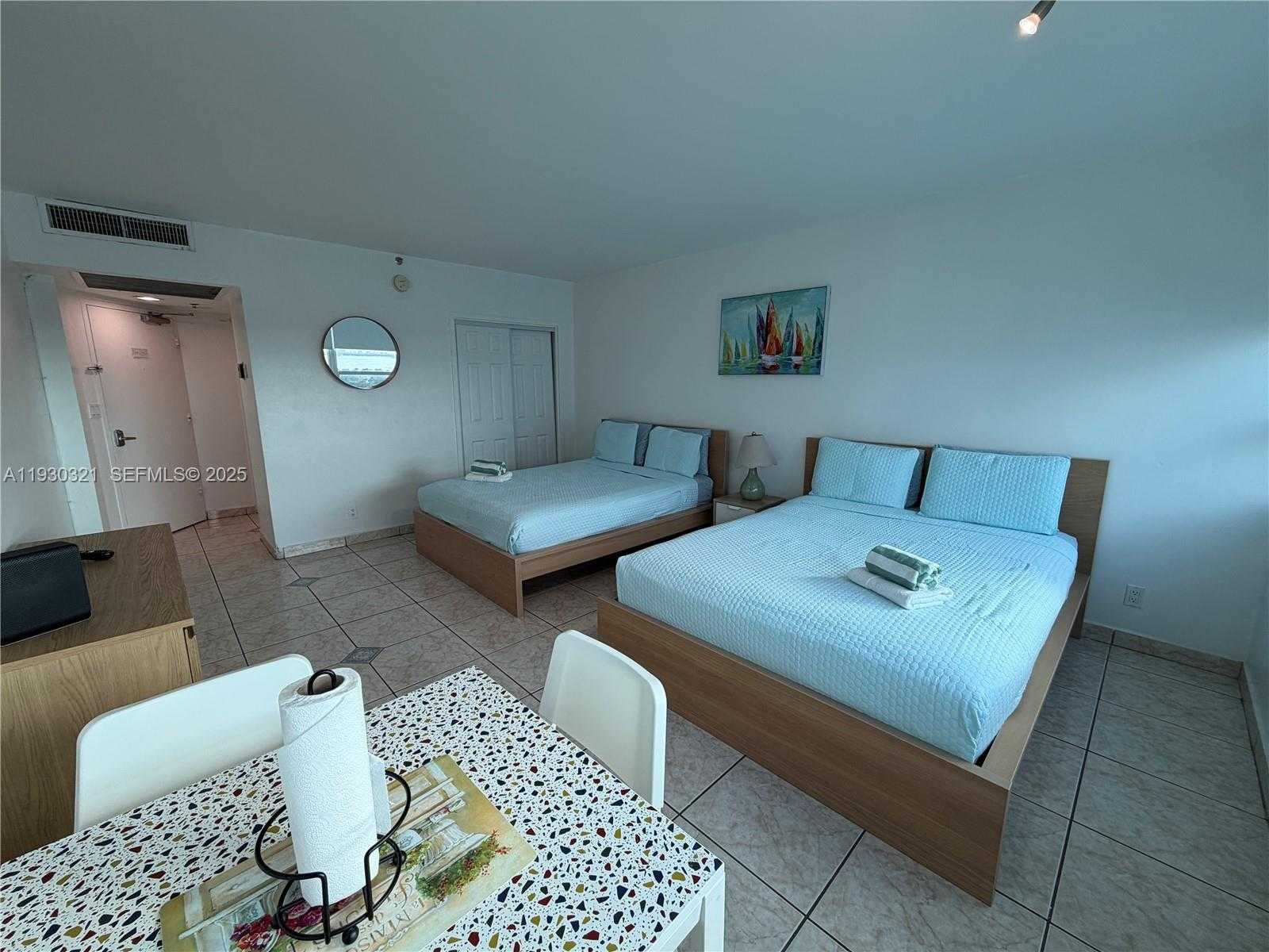 Small Image of 5445 COLLINS AVE #1506, Miami Beach Number 11