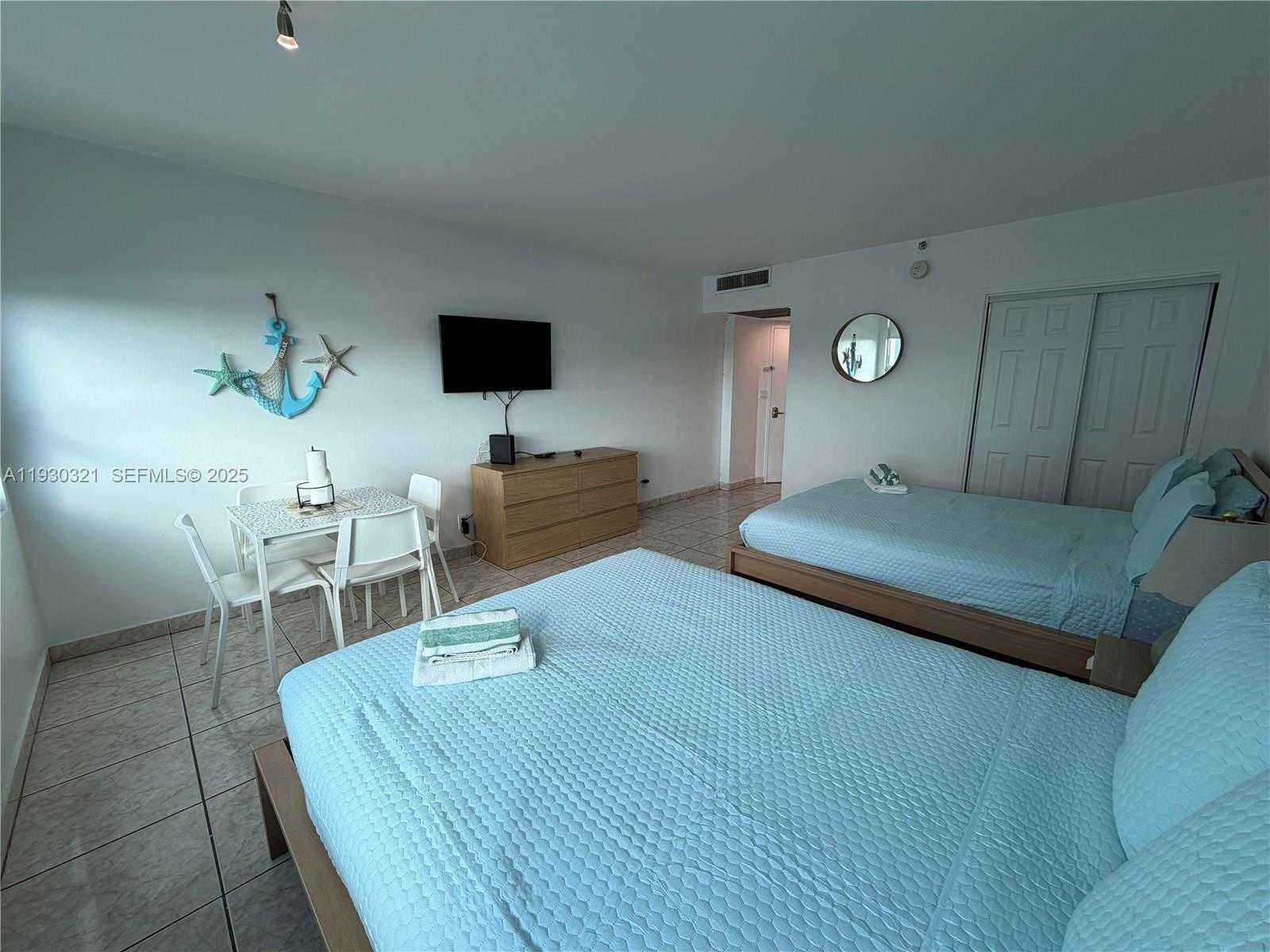 Small Image of 5445 COLLINS AVE #1506, Miami Beach Number 12