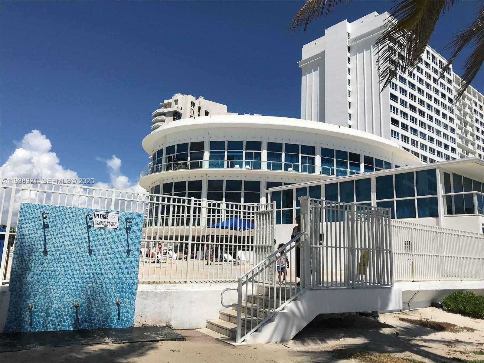 Small Image of 5445 COLLINS AVE #1506, Miami Beach Number 19