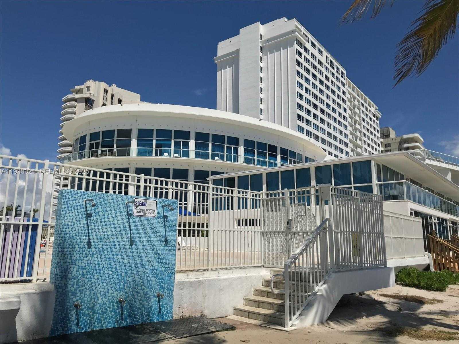 Small Image of 5445 COLLINS AVE #1506, Miami Beach Number 28