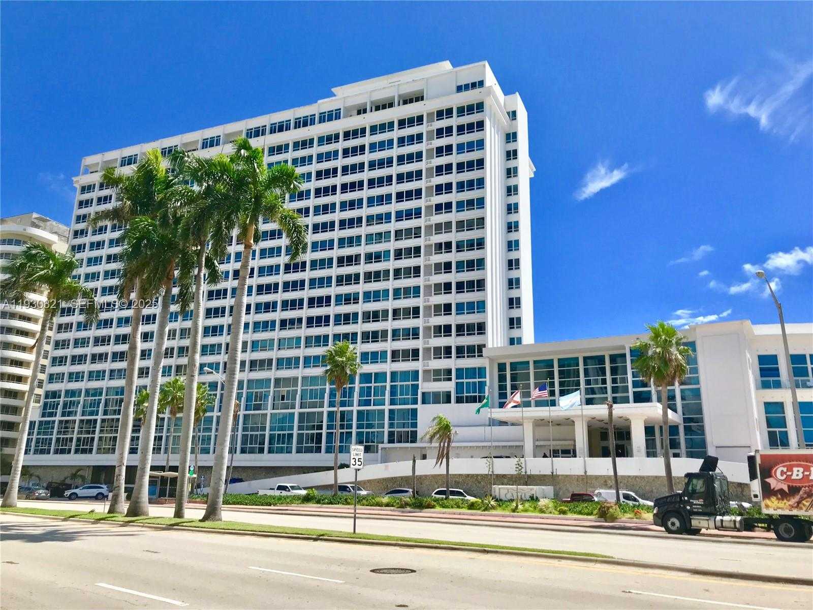 Small Image of 5445 COLLINS AVE #1506, Miami Beach Number 40
