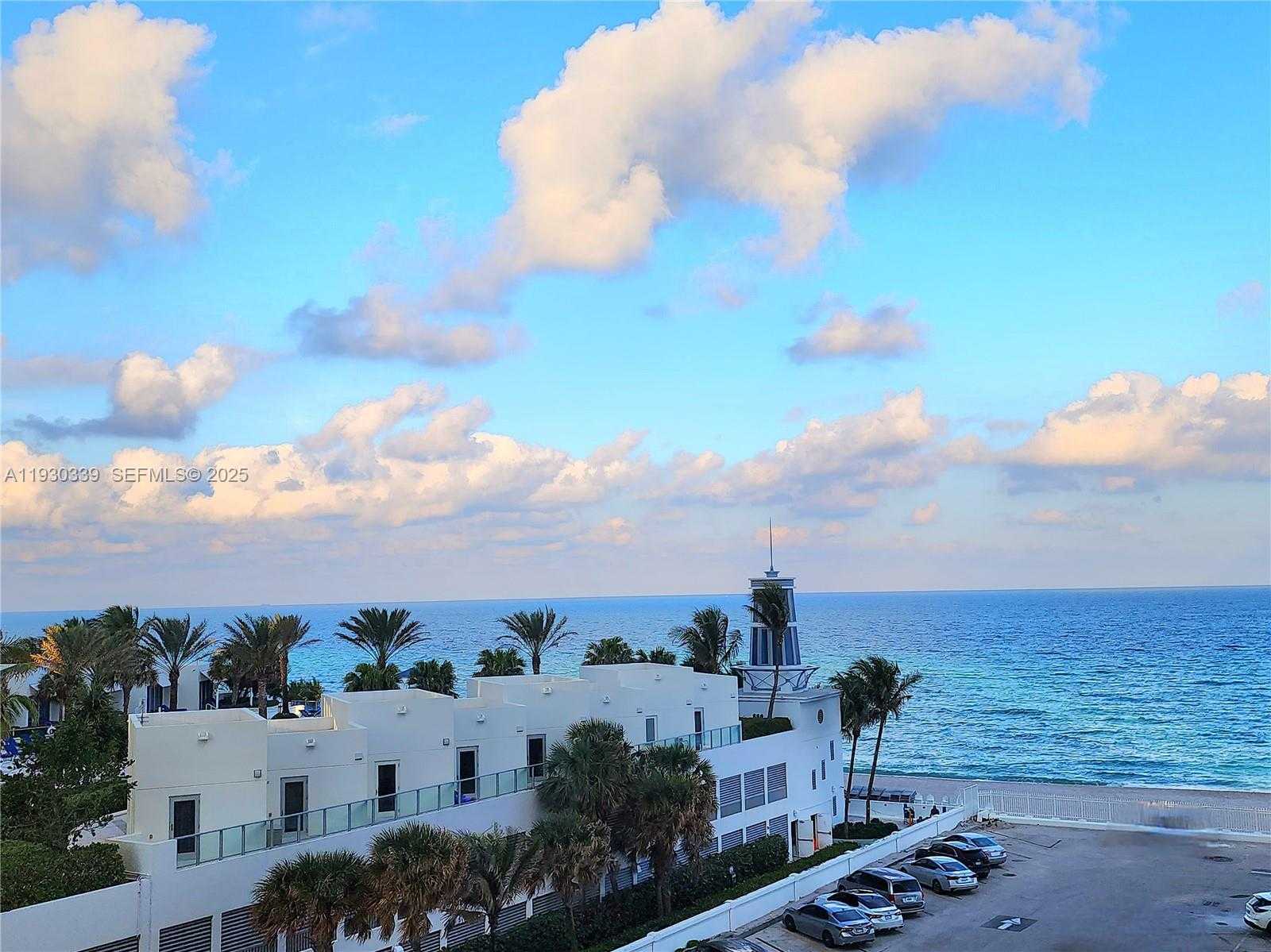 Imagen de Pequeño Objeto