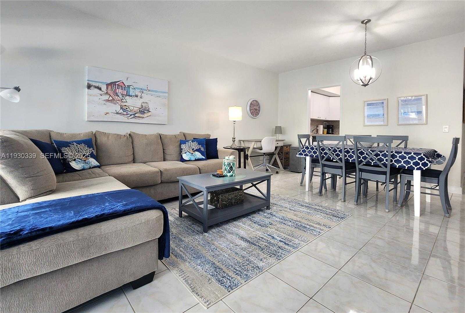 Imagen de Pequeño Objeto