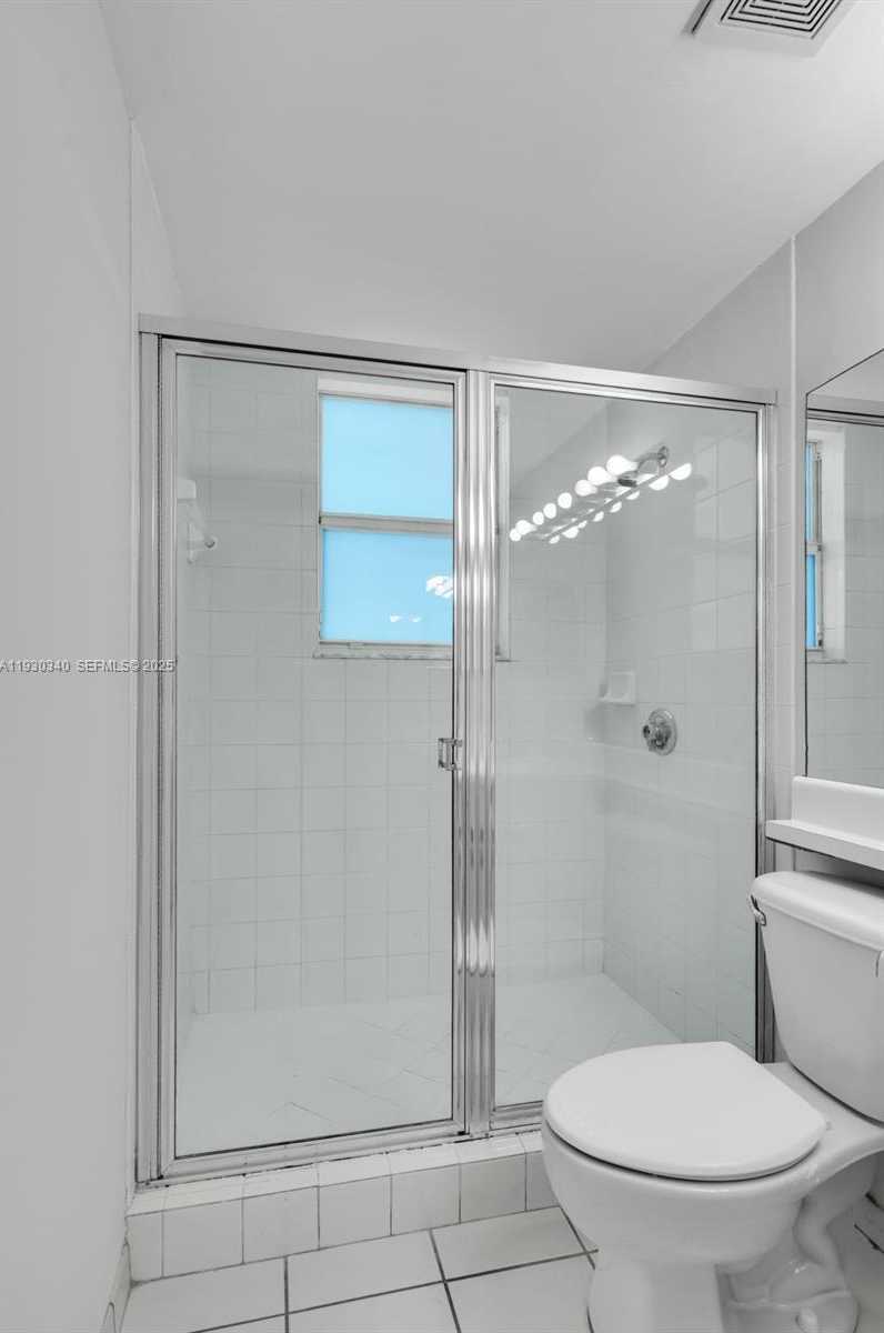 Small Image of 2401 WEST PRESERVE WAY #204, Miramar Number 15