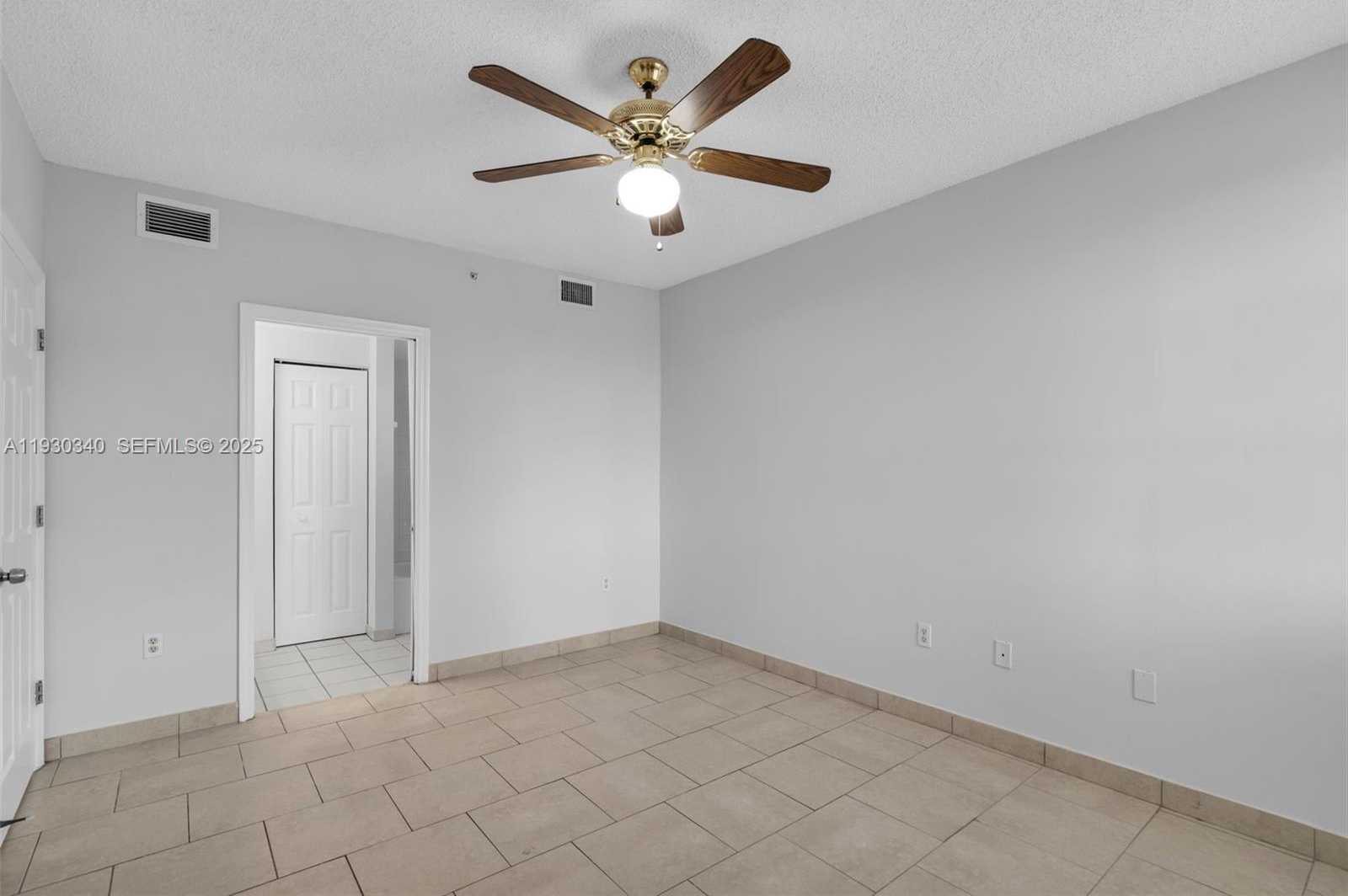 Small Image of 2401 WEST PRESERVE WAY #204, Miramar Number 20