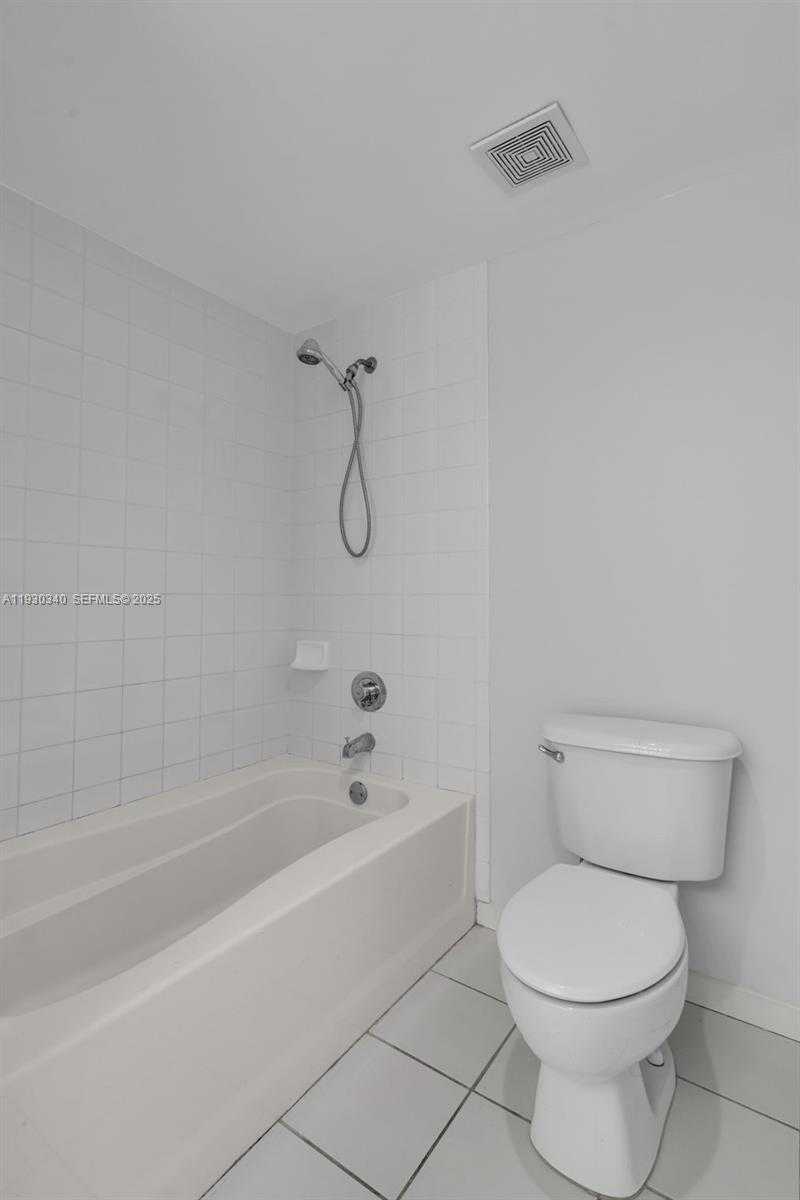 Small Image of 2401 WEST PRESERVE WAY #204, Miramar Number 22