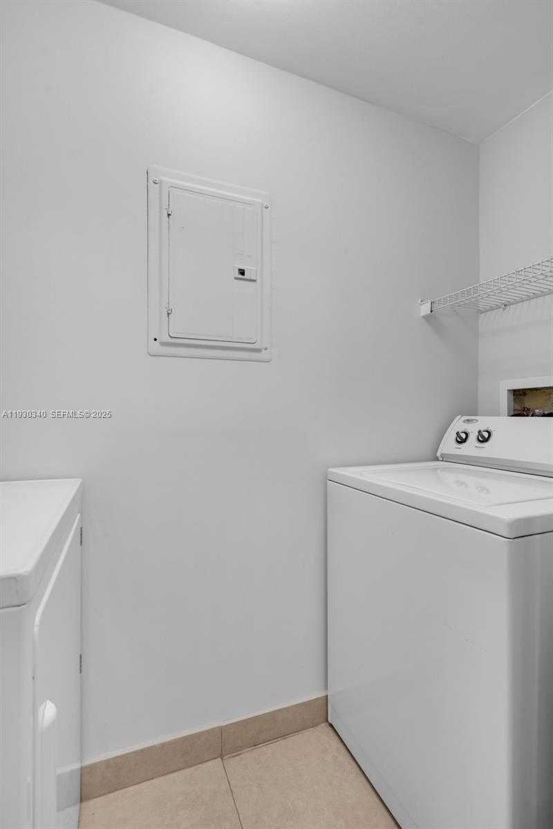 Small Image of 2401 WEST PRESERVE WAY #204, Miramar Number 24