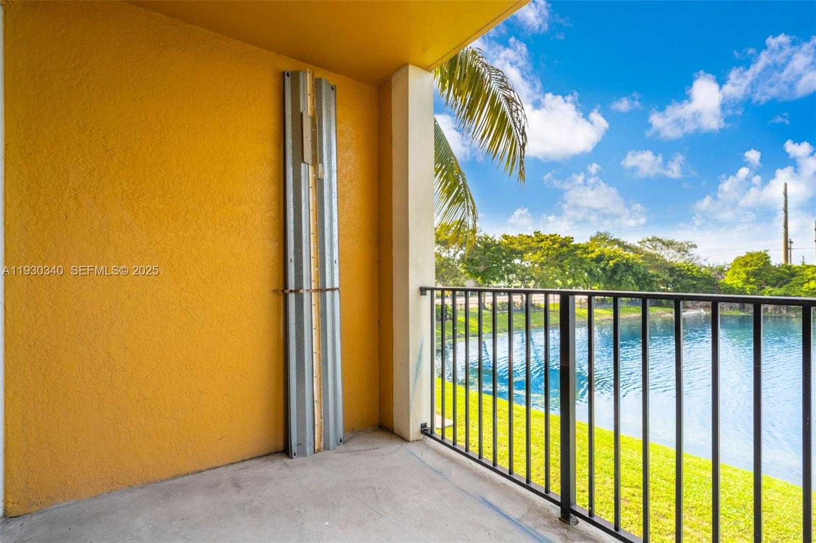 Small Image of 2401 WEST PRESERVE WAY #204, Miramar Number 25