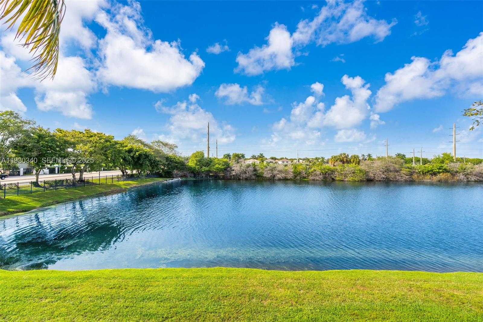 Small Image of 2401 WEST PRESERVE WAY #204, Miramar Number 26