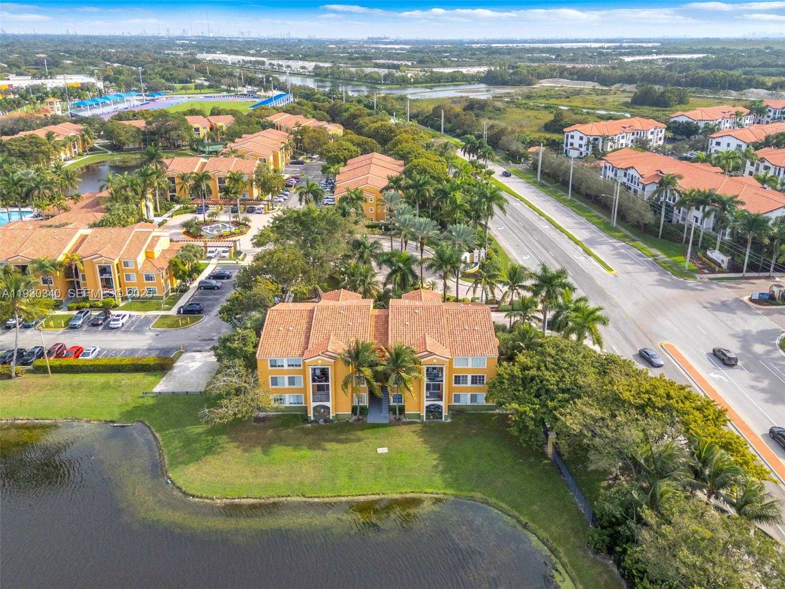 Small Image of 2401 WEST PRESERVE WAY #204, Miramar Number 35