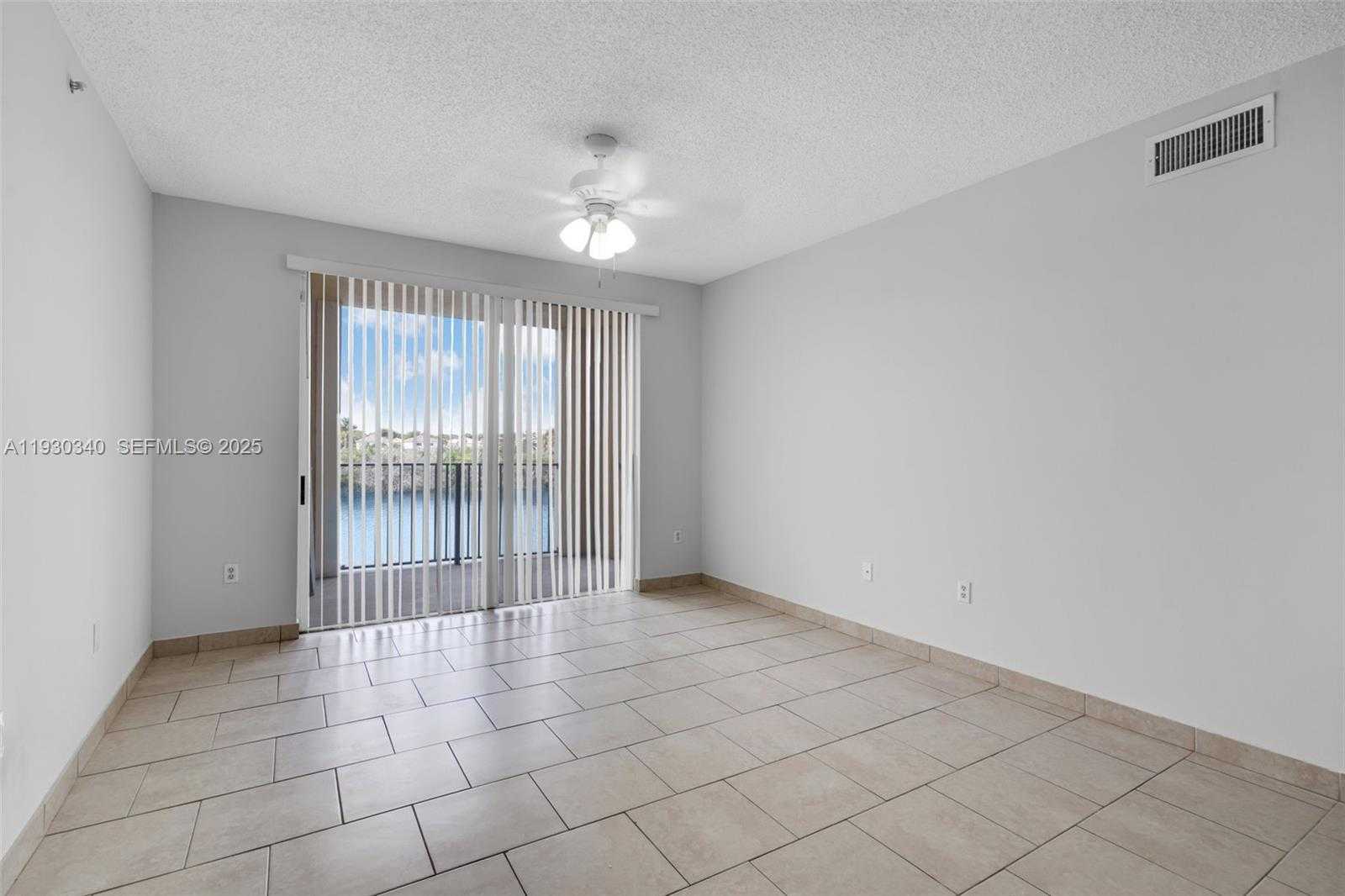 Small Image of 2401 WEST PRESERVE WAY #204, Miramar Number 4