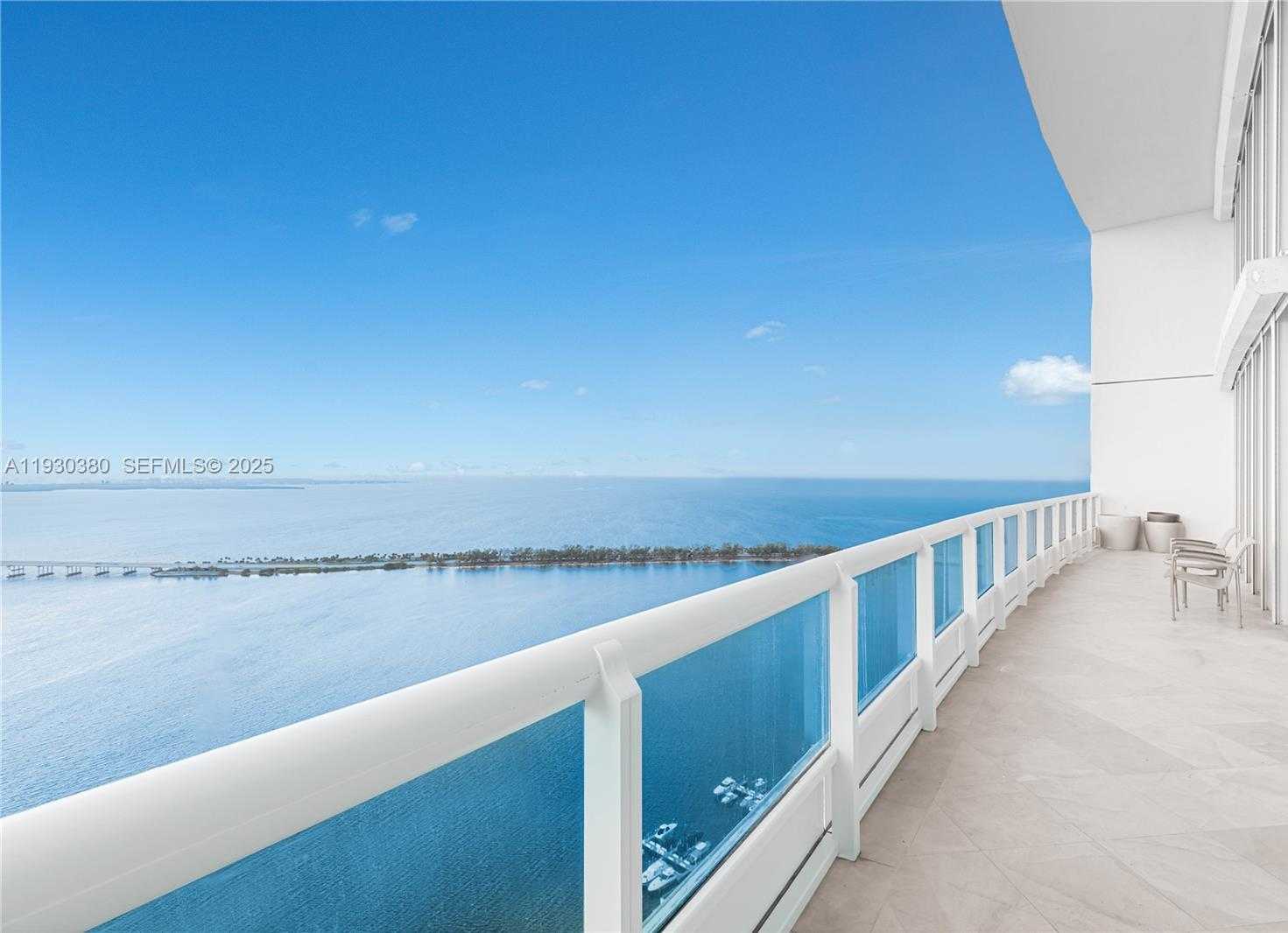 Small Image of 1643 BRICKELL AVE #PH 4901 + Dock, Miami Number 41