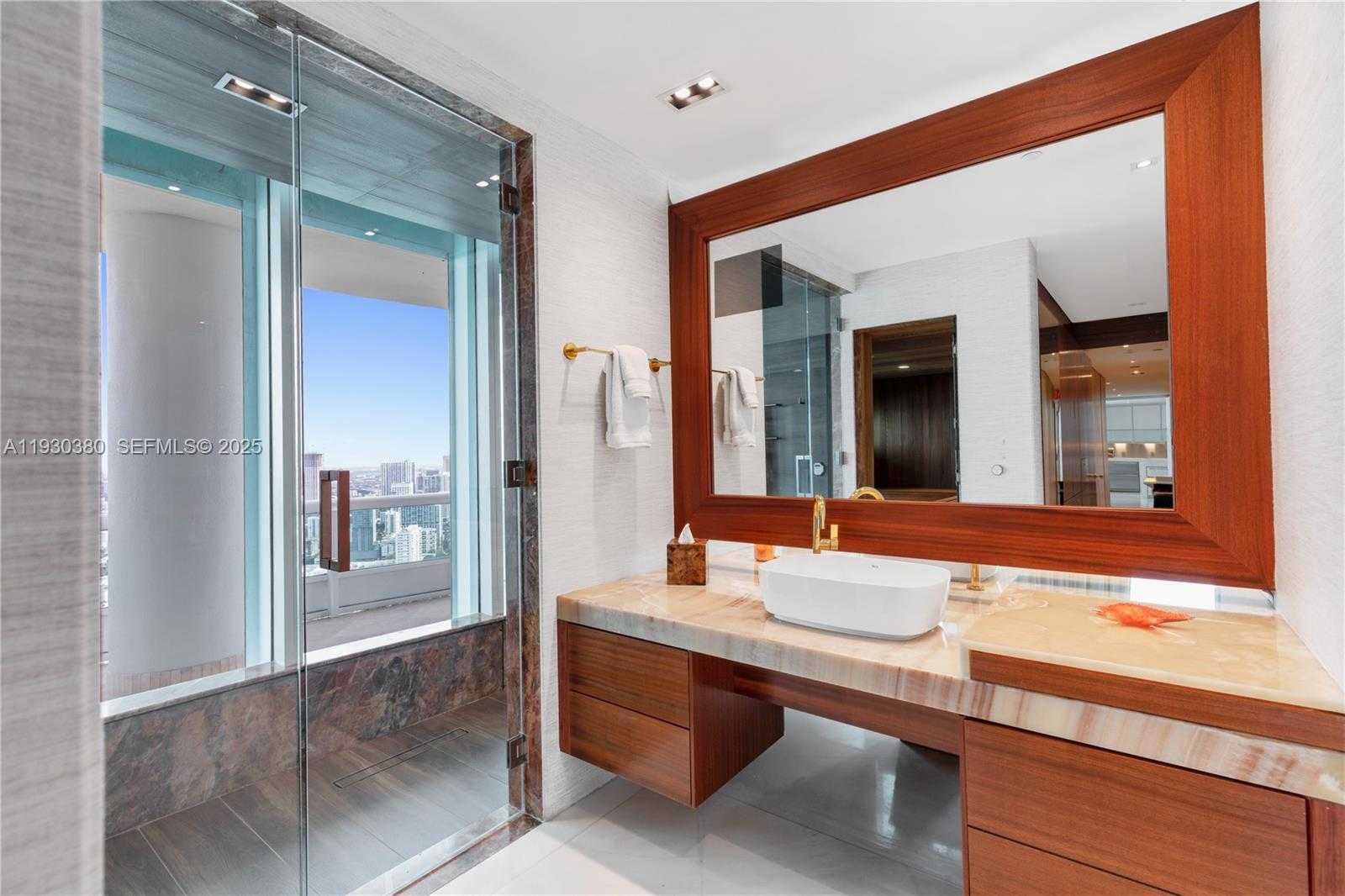 Small Image of 1643 BRICKELL AVE #PH 4901 + Dock, Miami Number 49