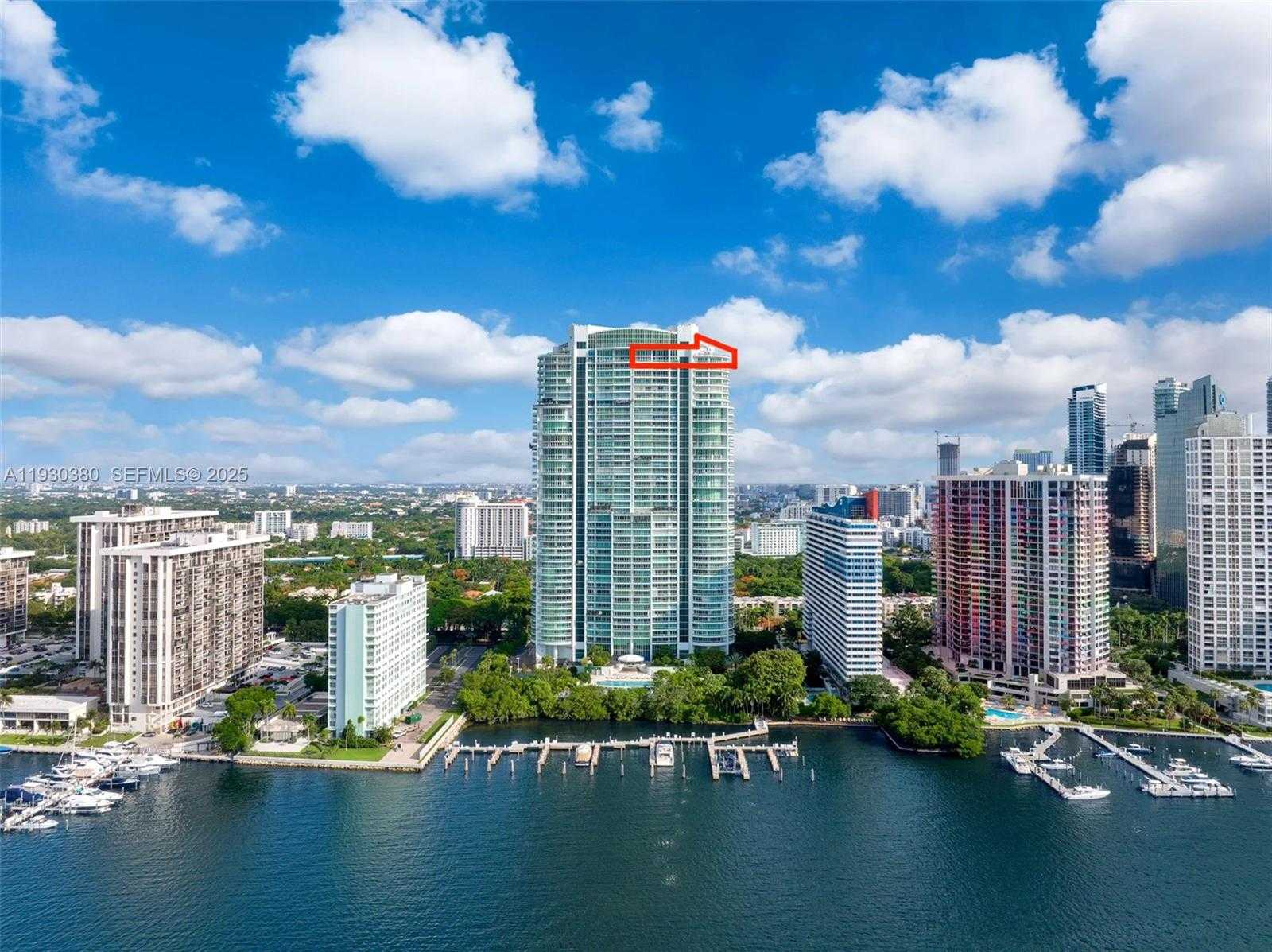 Small Image of 1643 BRICKELL AVE #PH 4901 + Dock, Miami Number 57