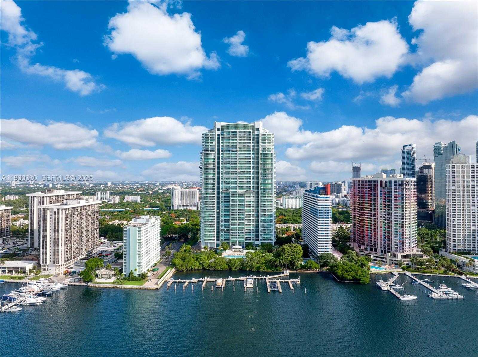 Small Image of 1643 BRICKELL AVE #PH 4901 + Dock, Miami Number 58
