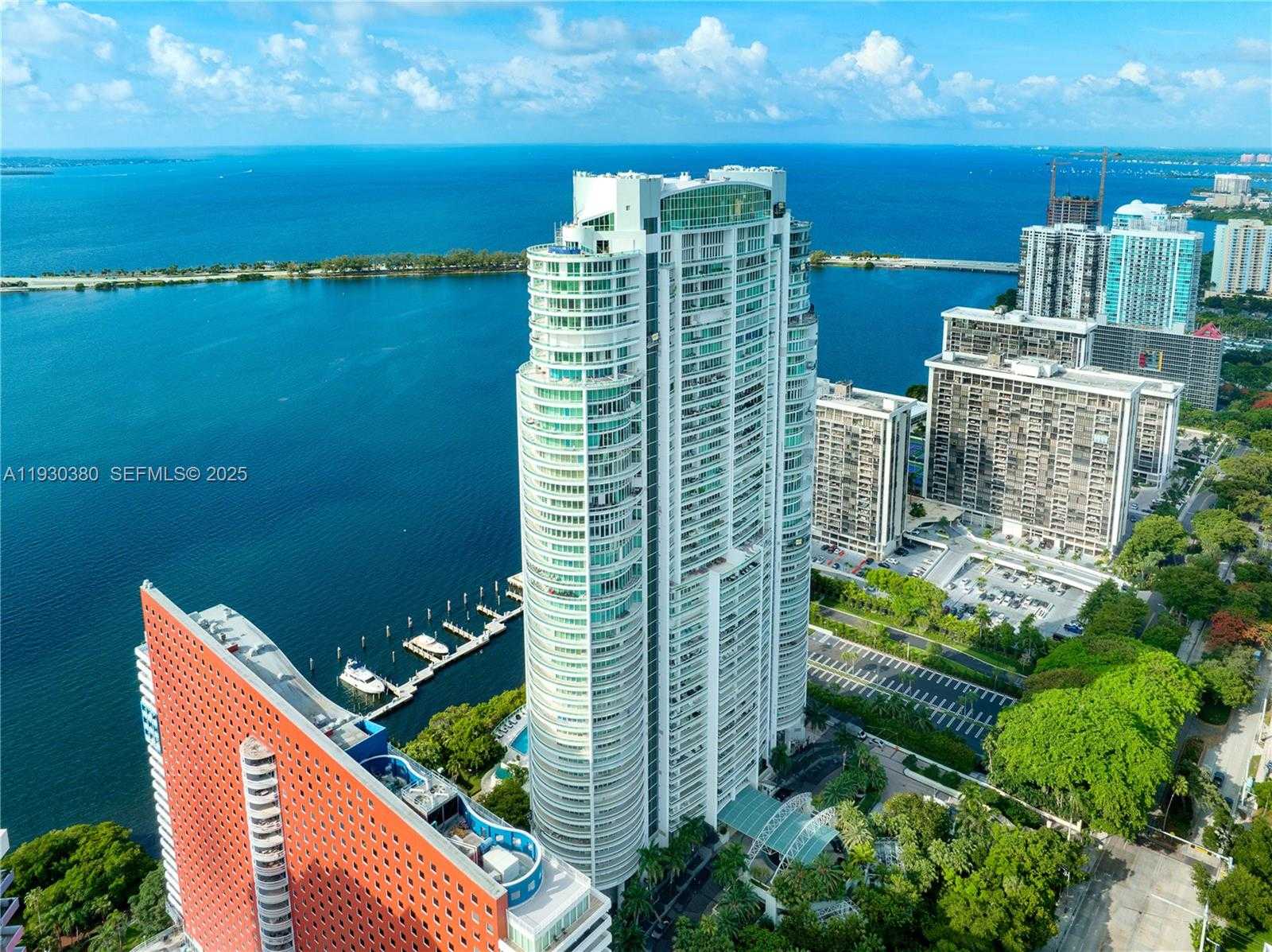 Small Image of 1643 BRICKELL AVE #PH 4901 + Dock, Miami Number 61