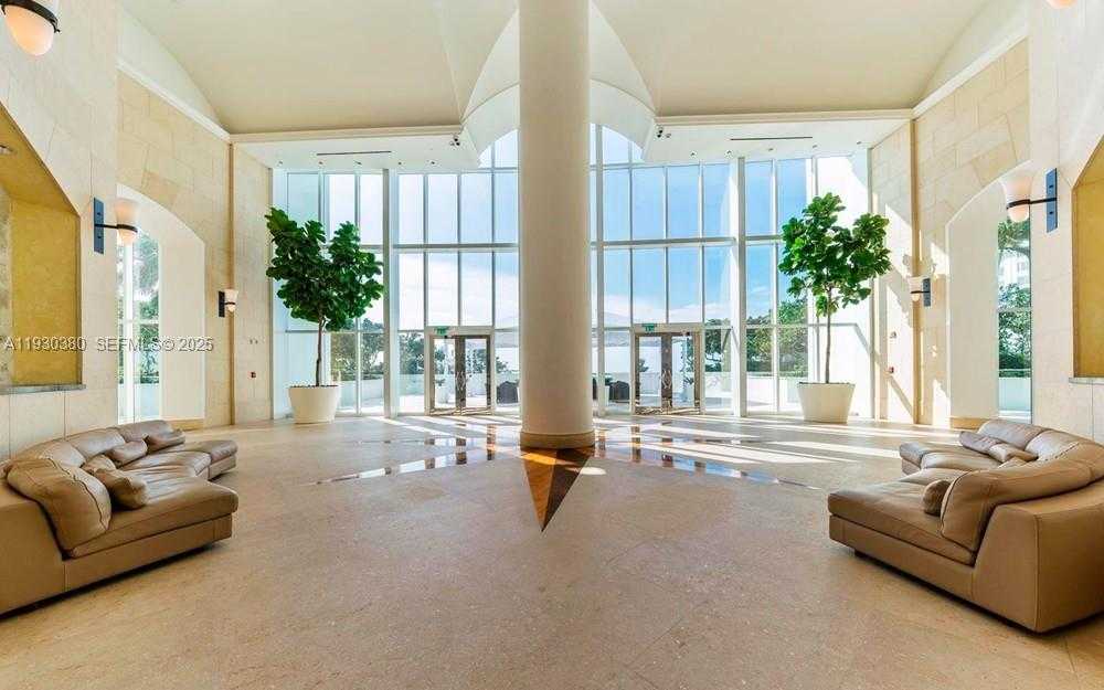 Small Image of 1643 BRICKELL AVE #PH 4901 + Dock, Miami Number 74