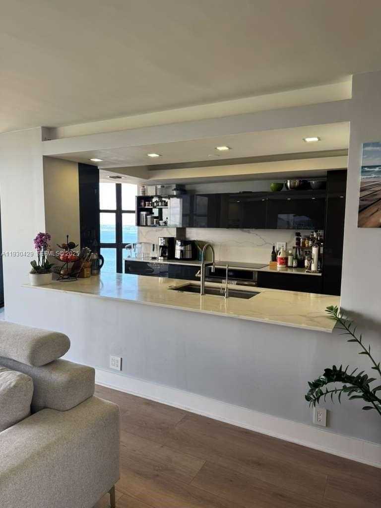 Small Image of 4000 TOWERSIDE TER #1901, Miami Number 10