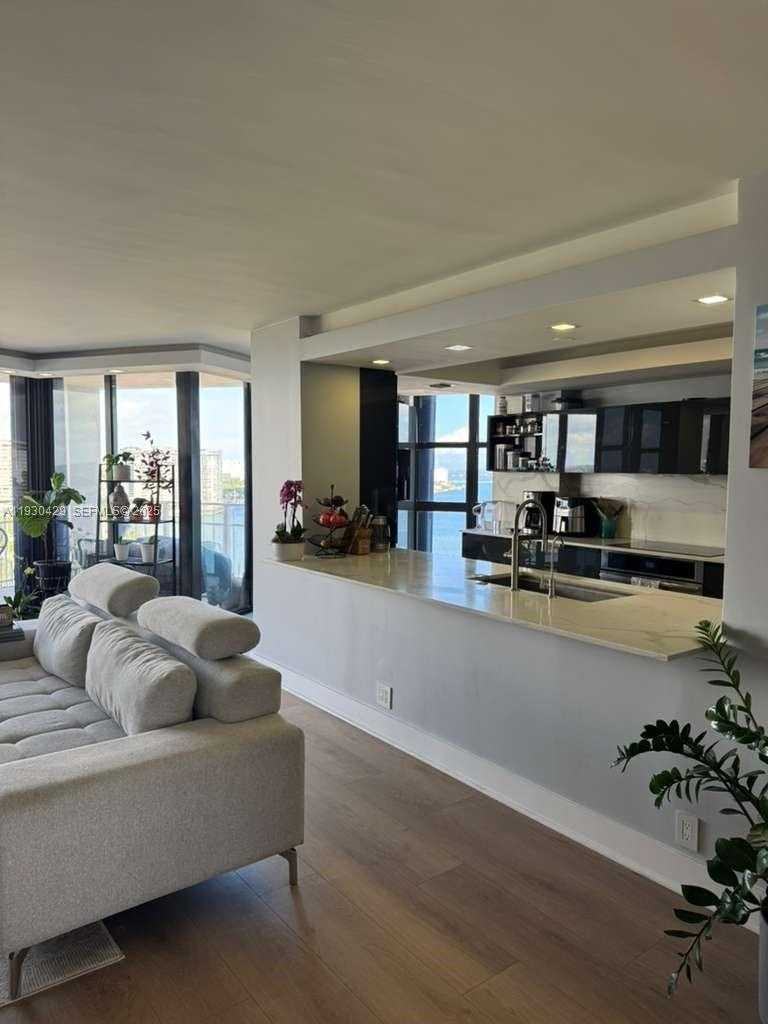 Small Image of 4000 TOWERSIDE TER #1901, Miami Number 16