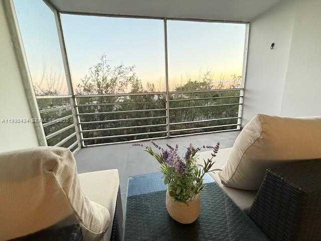 Small Image of 3660 NORTH EAST 166TH ST #506, North Miami Beach Number 6