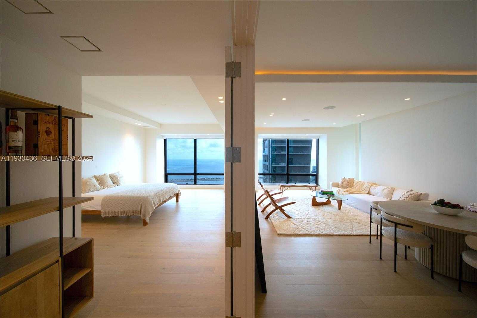 Small Image of 1425 BRICKELL AVE #57A, Miami Number 7