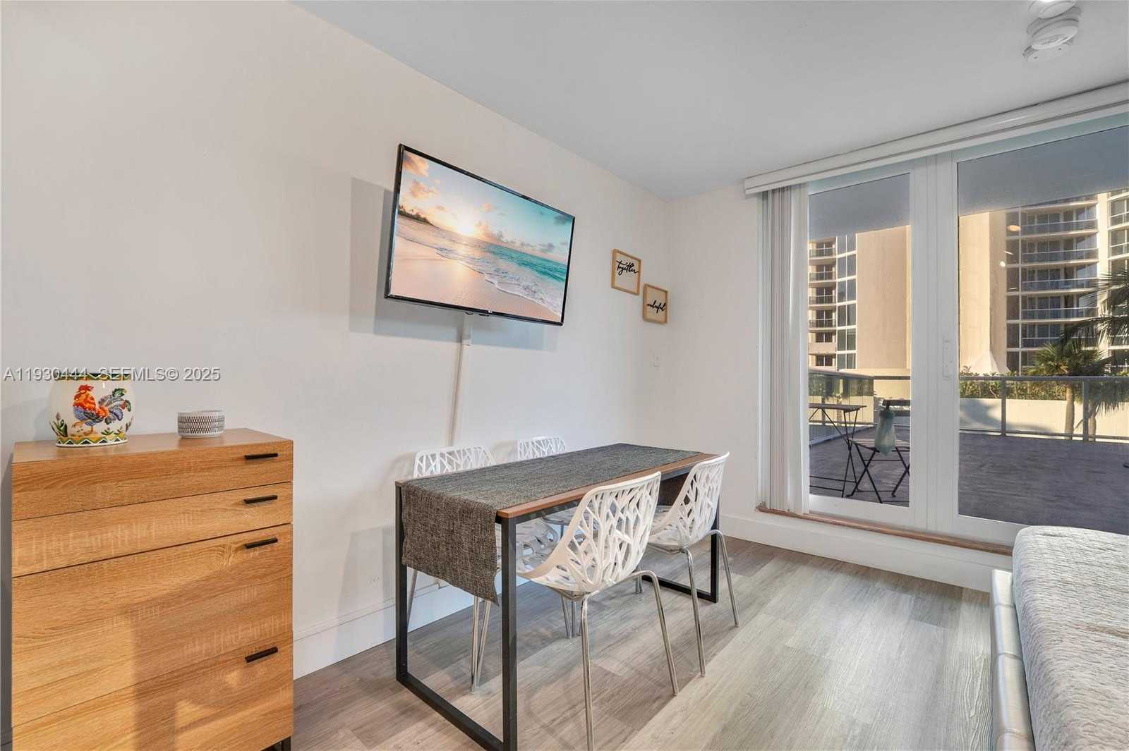 Small Image of 19201 COLLINS AVE #124, Sunny Isles Beach Number 10