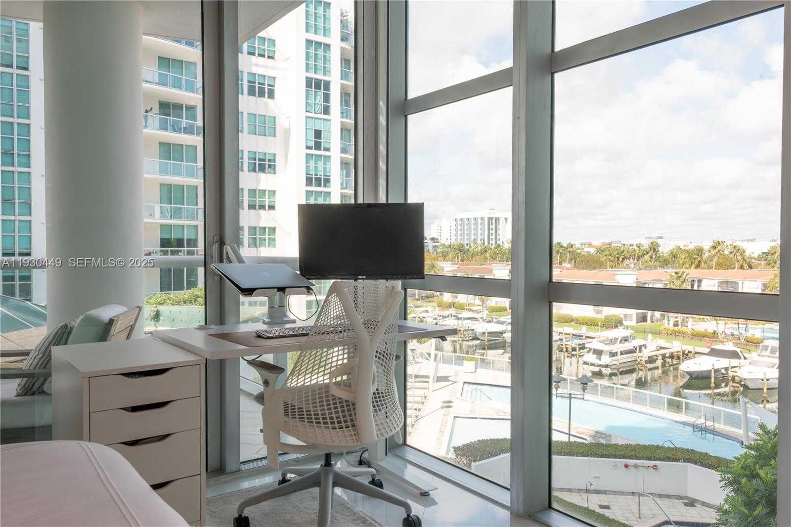 Small Image of 3131 NORTH EAST 188TH ST #2-605, Aventura Number 11