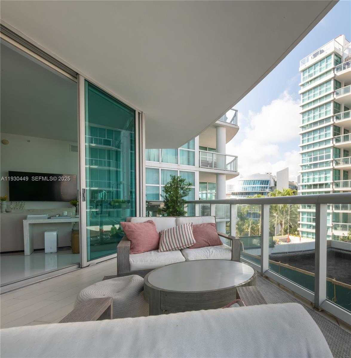 Small Image of 3131 NORTH EAST 188TH ST #2-605, Aventura Number 21