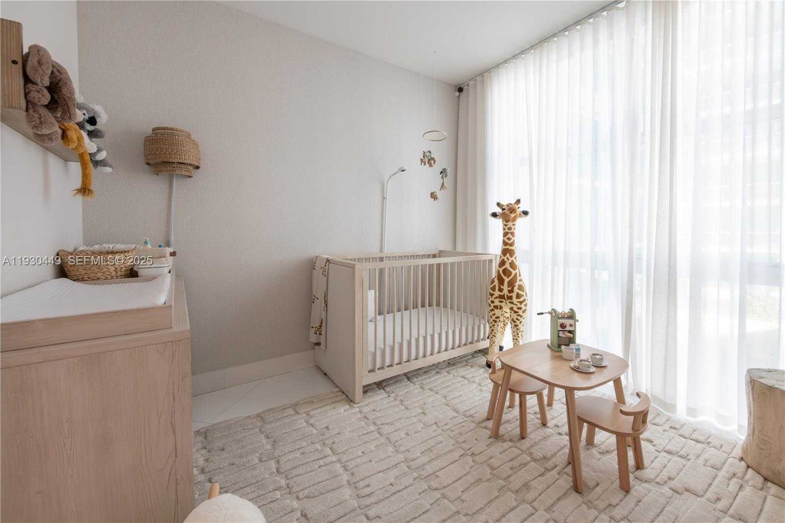 Small Image of 3131 NORTH EAST 188TH ST #2-605, Aventura Number 37