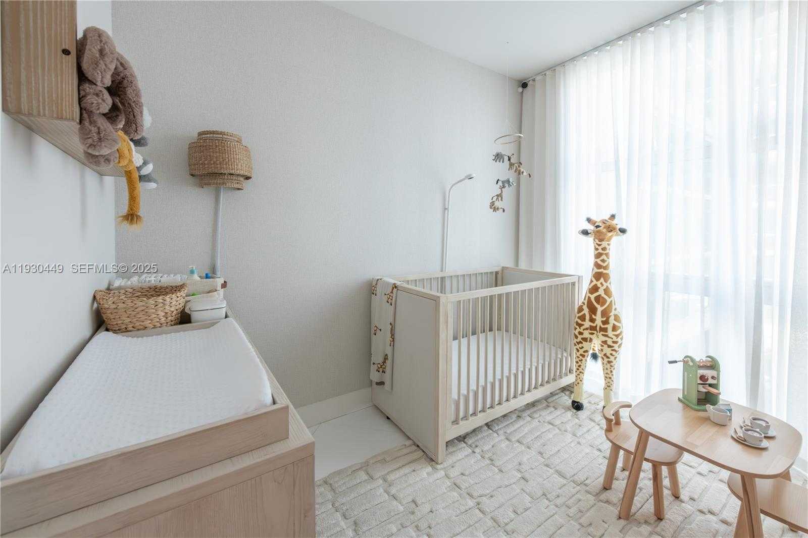 Small Image of 3131 NORTH EAST 188TH ST #2-605, Aventura Number 40