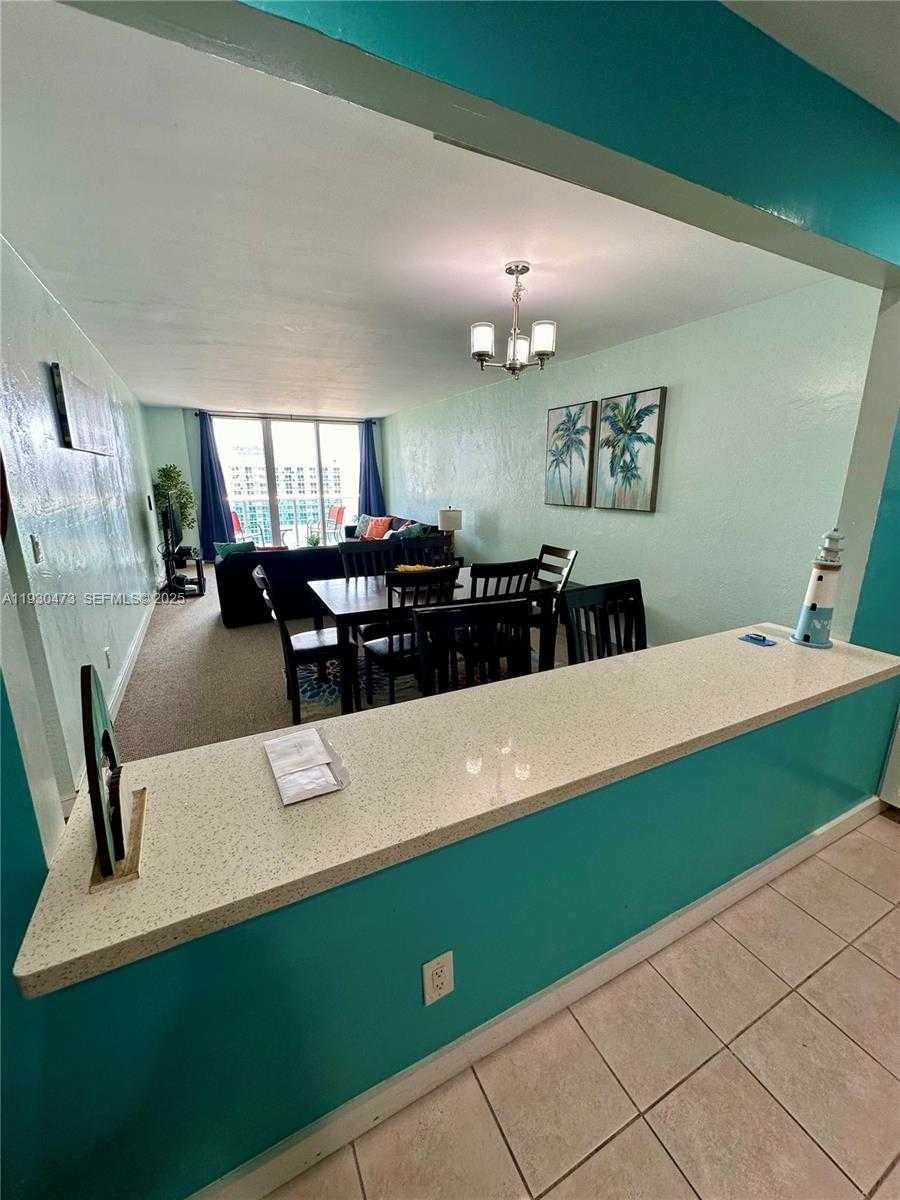 Small Image of 19370 COLLINS AVE #1203, Sunny Isles Beach Number 10