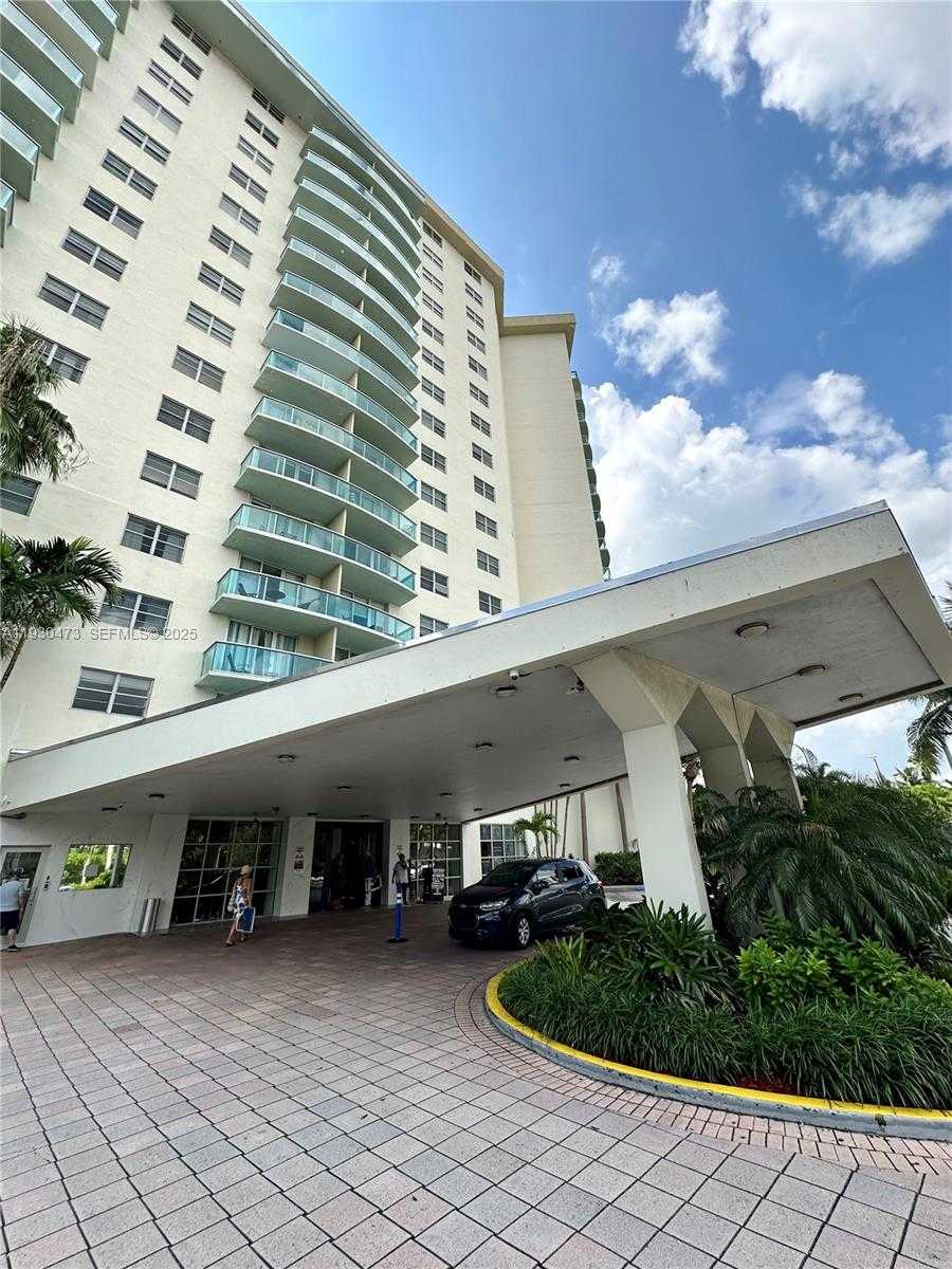 Small Image of 19370 COLLINS AVE #1203, Sunny Isles Beach Number 14