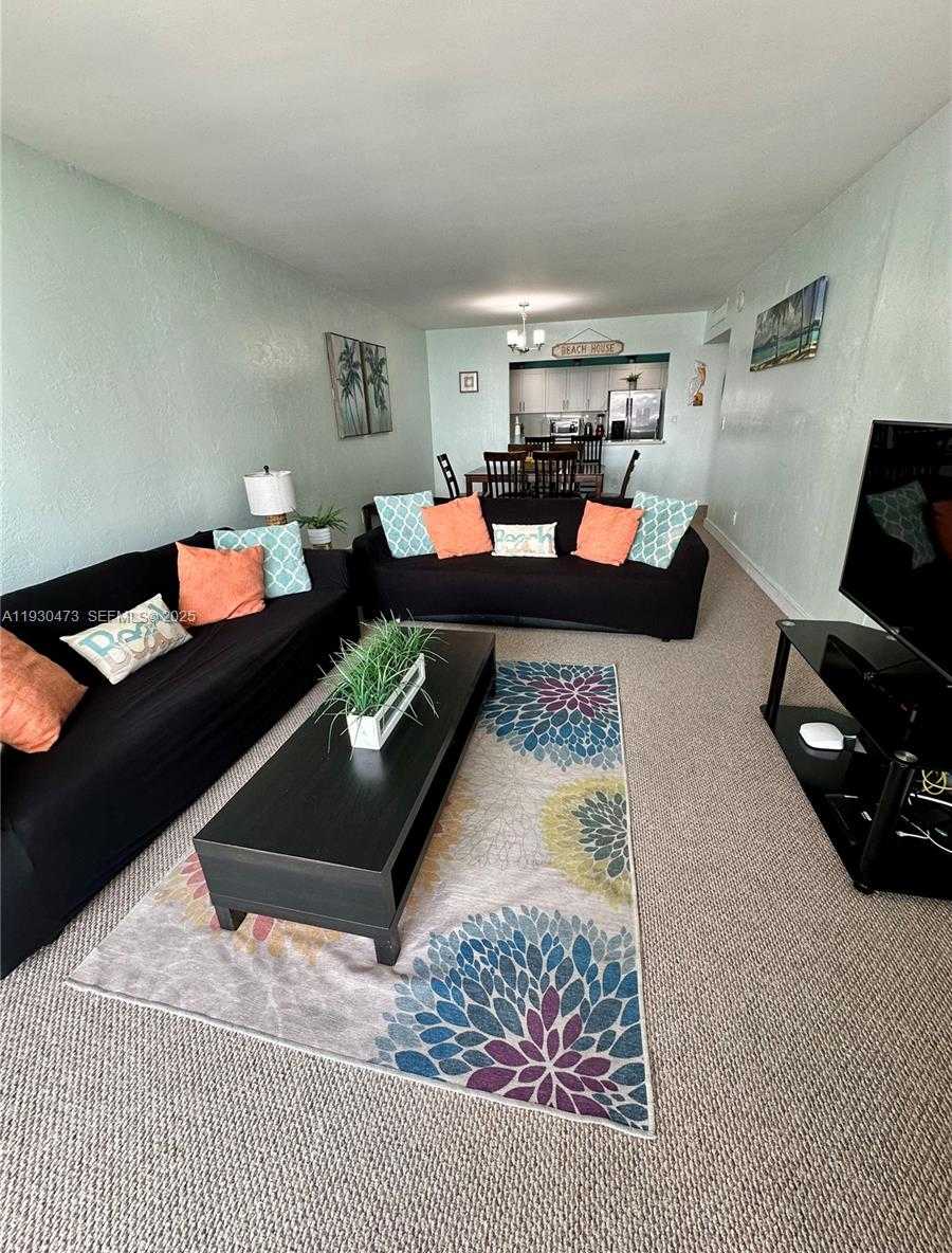 Small Image of 19370 COLLINS AVE #1203, Sunny Isles Beach Number 2