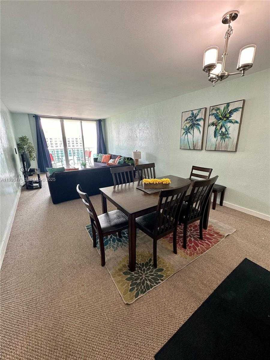 Small Image of 19370 COLLINS AVE #1203, Sunny Isles Beach Number 3